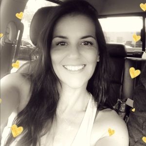 Meet your Posher, Carmen